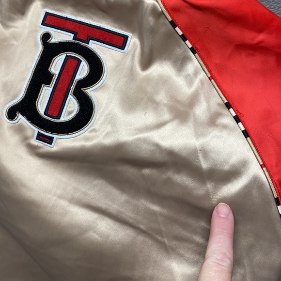 BURBERRY Harlington Logo Patch Satin Bomber Jacket - Picture 8 of 16